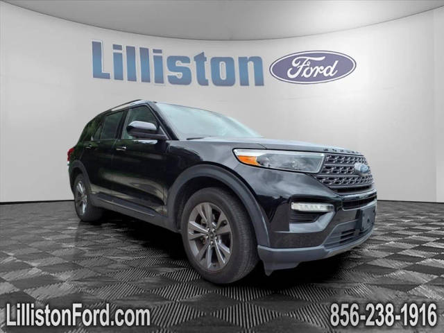2022 Ford Explorer XLT 4WD photo