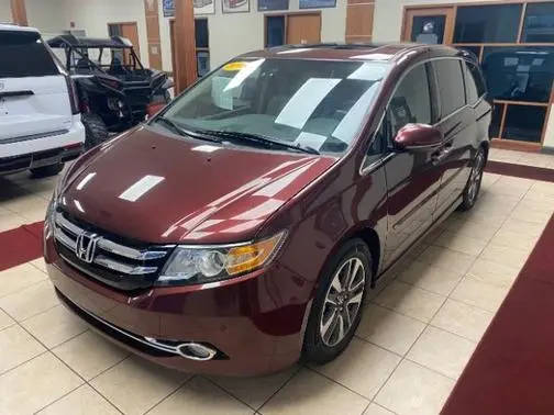 2016 Honda Odyssey Touring FWD photo