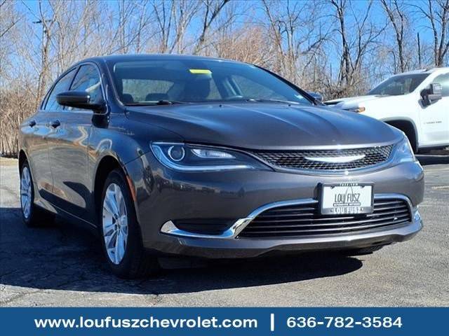 2016 Chrysler 200 Limited FWD photo