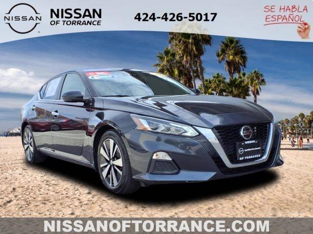 2022 Nissan Altima 2.5 SV FWD photo