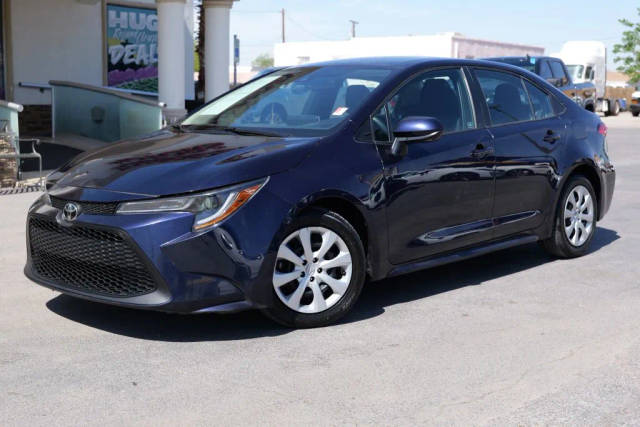 2021 Toyota Corolla LE FWD photo