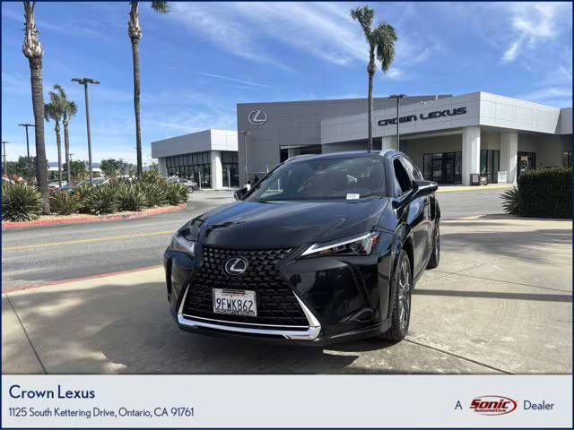 2023 Lexus UX UX 250h Premium FWD photo