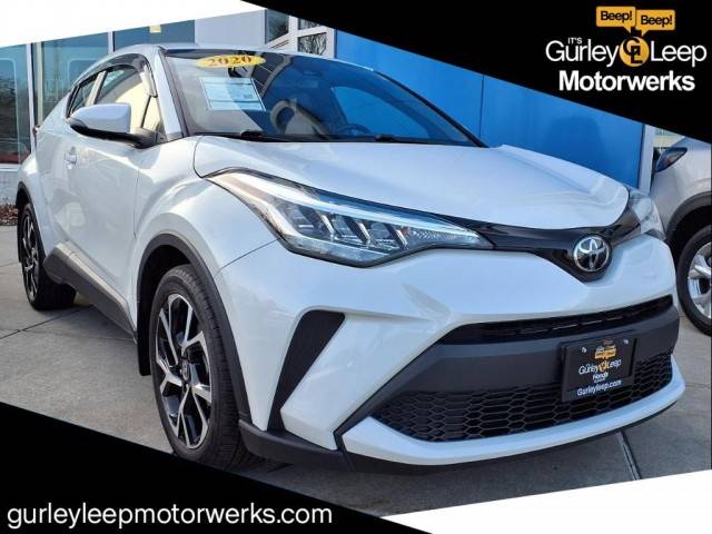 2020 Toyota C-HR LE FWD photo