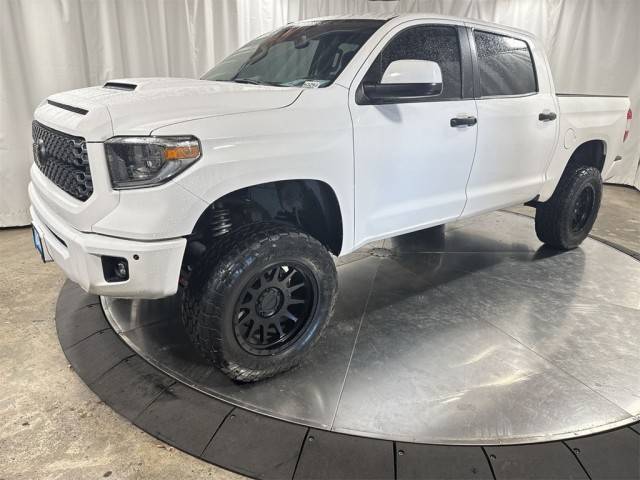2018 Toyota Tundra SR5 4WD photo