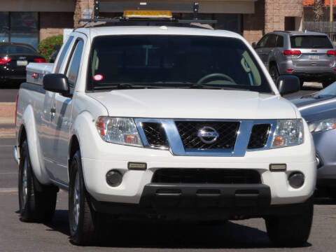 2015 Nissan Frontier SV RWD photo