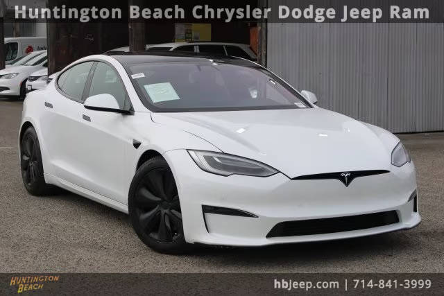 2022 Tesla Model S  AWD photo