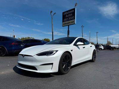 2023 Tesla Model S  AWD photo