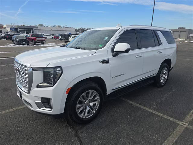 2023 GMC Yukon Denali 4WD photo