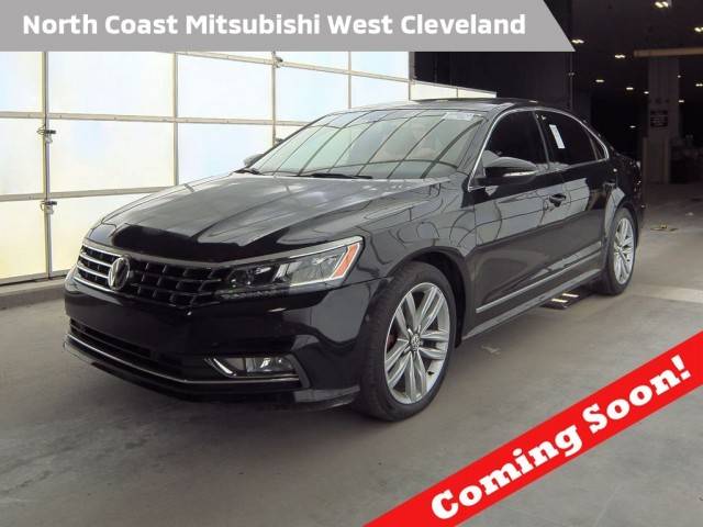 2017 Volkswagen Passat 1.8T SEL Premium FWD photo