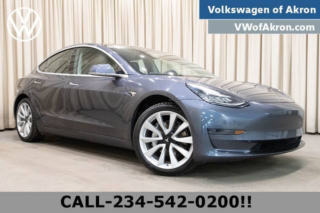 2020 Tesla Model 3 Standard Range Plus RWD photo