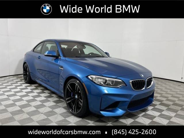 2017 BMW M2  RWD photo