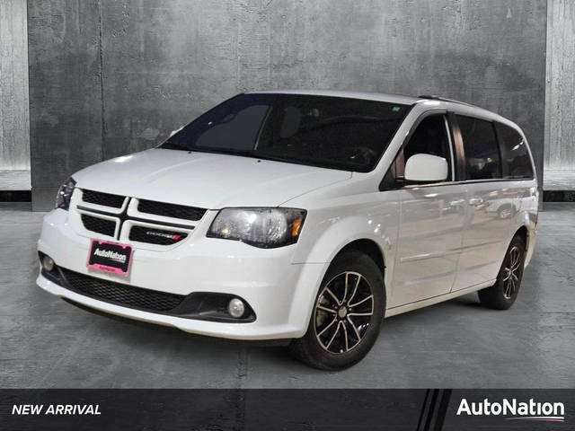 2017 Dodge Grand Caravan GT FWD photo