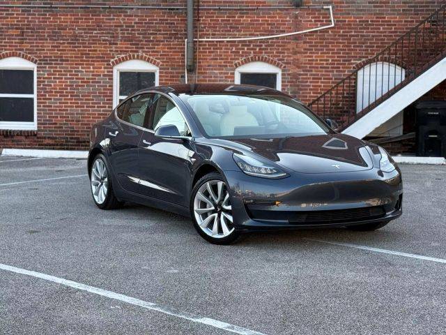 2018 Tesla Model 3 Long Range Battery RWD photo