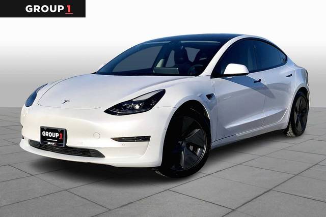 2021 Tesla Model 3 Standard Range Plus RWD photo
