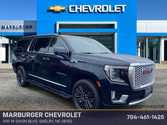 2021 GMC Yukon XL Denali 4WD photo