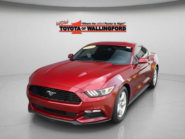2015 Ford Mustang V6 RWD photo