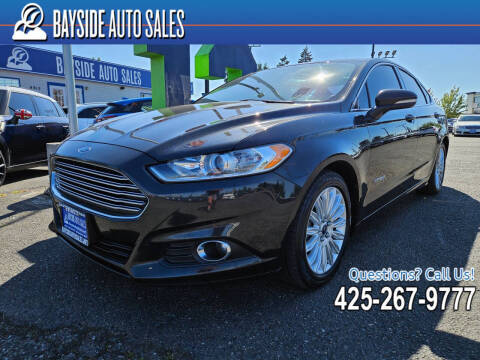 2015 Ford Fusion SE Hybrid FWD photo