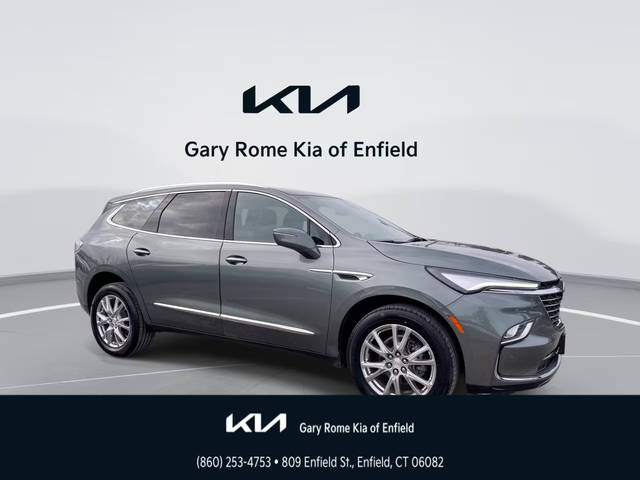 2022 Buick Enclave Essence AWD photo