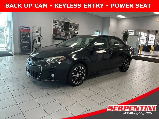 2015 Toyota Corolla L FWD photo