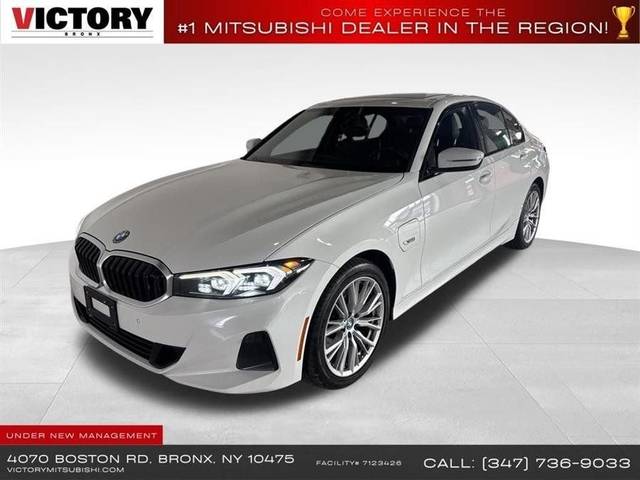 2023 BMW 3 Series 330e RWD photo