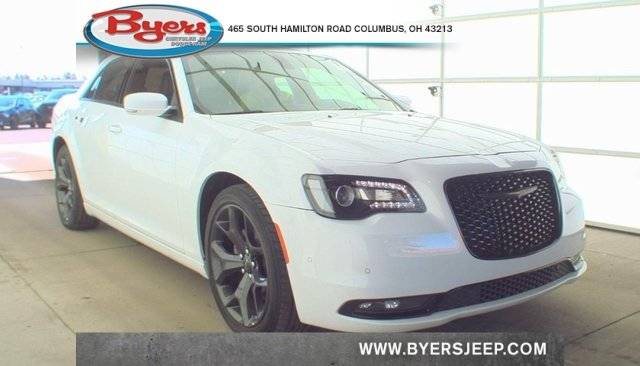 2023 Chrysler 300 300S RWD photo
