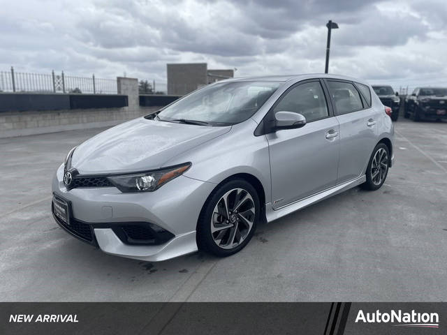 2017 Toyota Corolla iM FWD photo