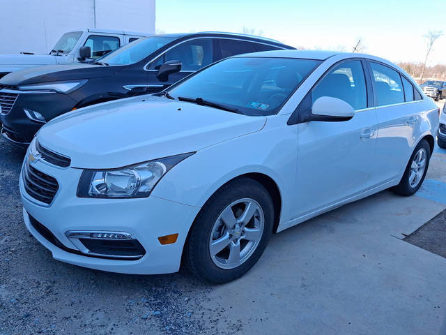 2016 Chevrolet Cruze LT FWD photo