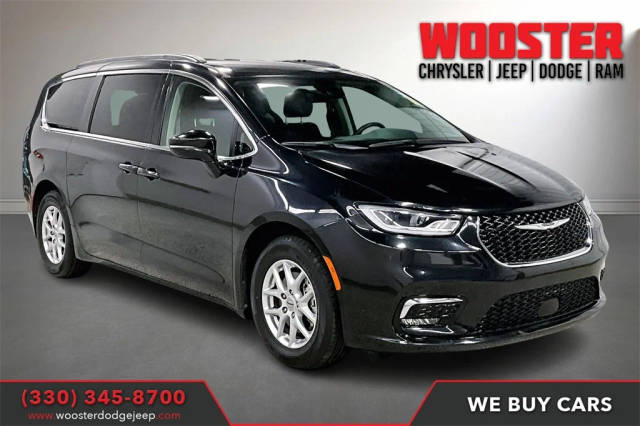 2022 Chrysler Pacifica Minivan Touring L FWD photo