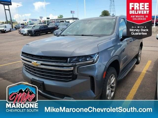 2022 Chevrolet Suburban LT 4WD photo