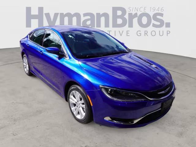 2016 Chrysler 200 Limited FWD photo