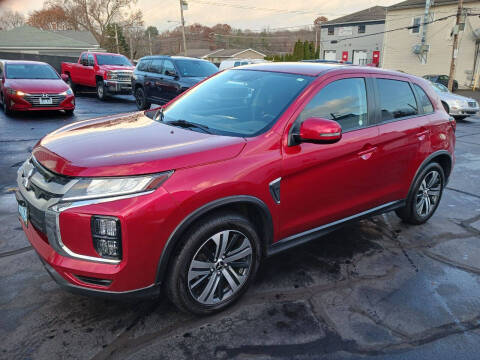 2021 Mitsubishi Outlander Sport SE 4WD photo