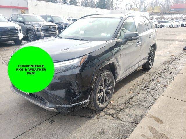 2022 Toyota RAV4 Hybrid SE AWD photo