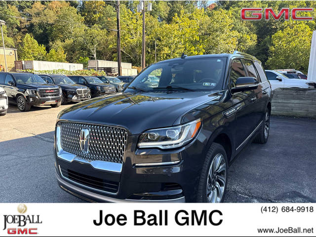 2023 Lincoln Navigator Reserve 4WD photo