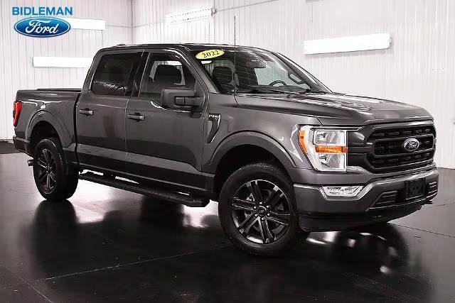 2022 Ford F-150 XLT 4WD photo