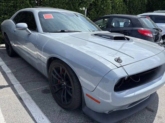 2022 Dodge Challenger R/T RWD photo