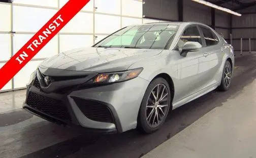 2022 Toyota Camry SE FWD photo