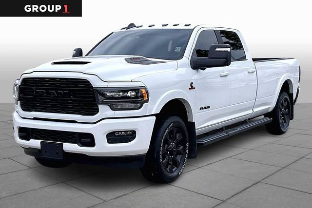 2023 Ram 3500 Limited 4WD photo