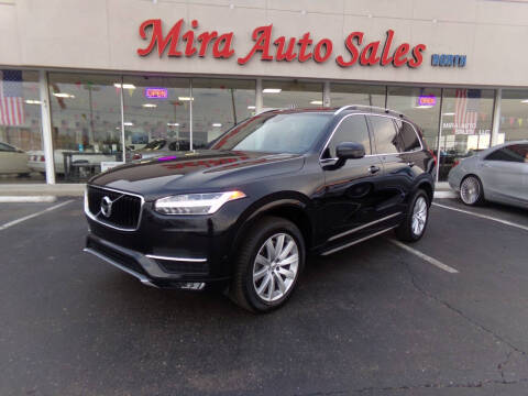 2018 Volvo XC90 Momentum FWD photo