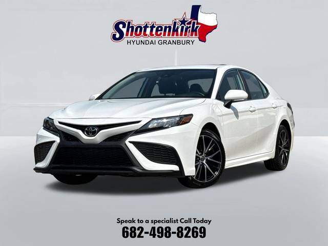 2023 Toyota Camry SE FWD photo