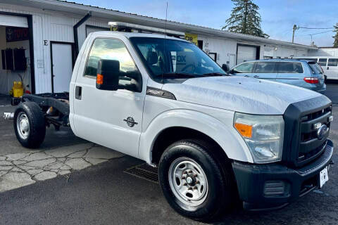2016 Ford F-250 Super Duty XL RWD photo
