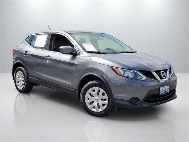 2018 Nissan Rogue Sport S FWD photo