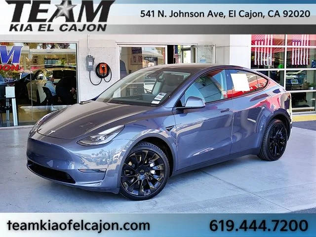 2022 Tesla Model Y Long Range AWD photo