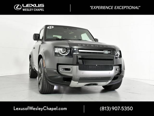 2023 Land Rover Defender 90 V8 AWD photo