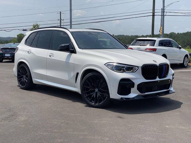 2022 BMW X5 M50i AWD photo