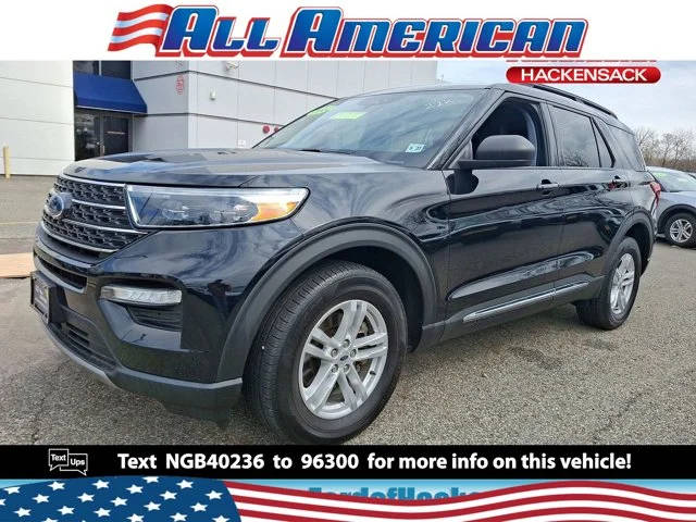 2022 Ford Explorer XLT 4WD photo
