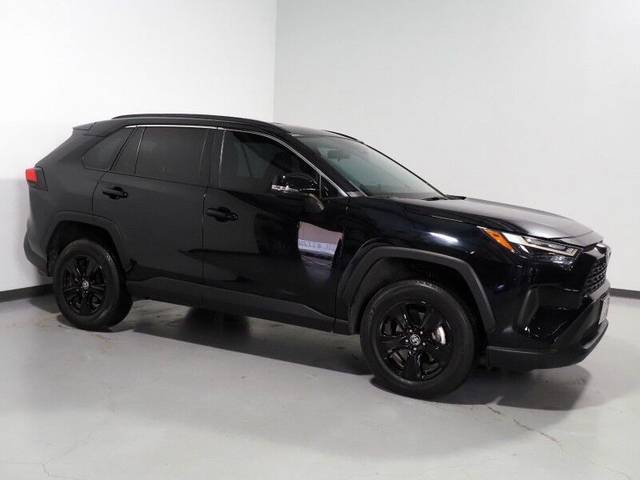 2023 Toyota RAV4 XLE FWD photo