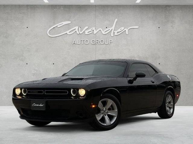 2023 Dodge Challenger SXT RWD photo