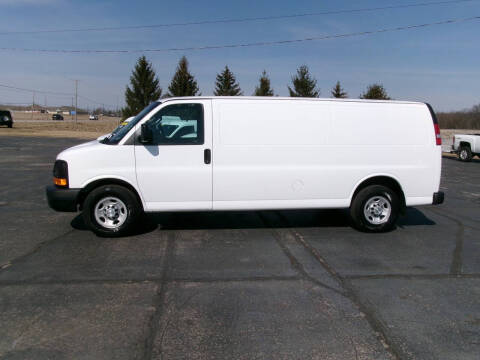 2016 Chevrolet Express Cargo RWD photo