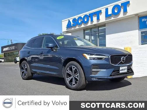 2022 Volvo XC60 Momentum AWD photo