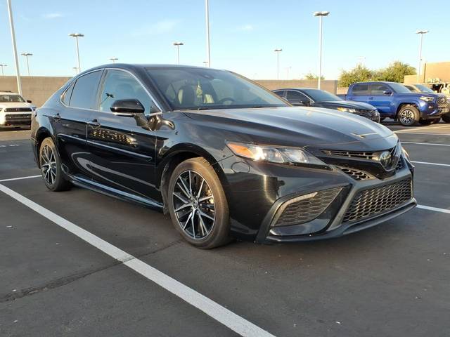 2023 Toyota Camry SE FWD photo